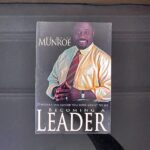 Becoming A Leader Book Cover by Myles Munroe